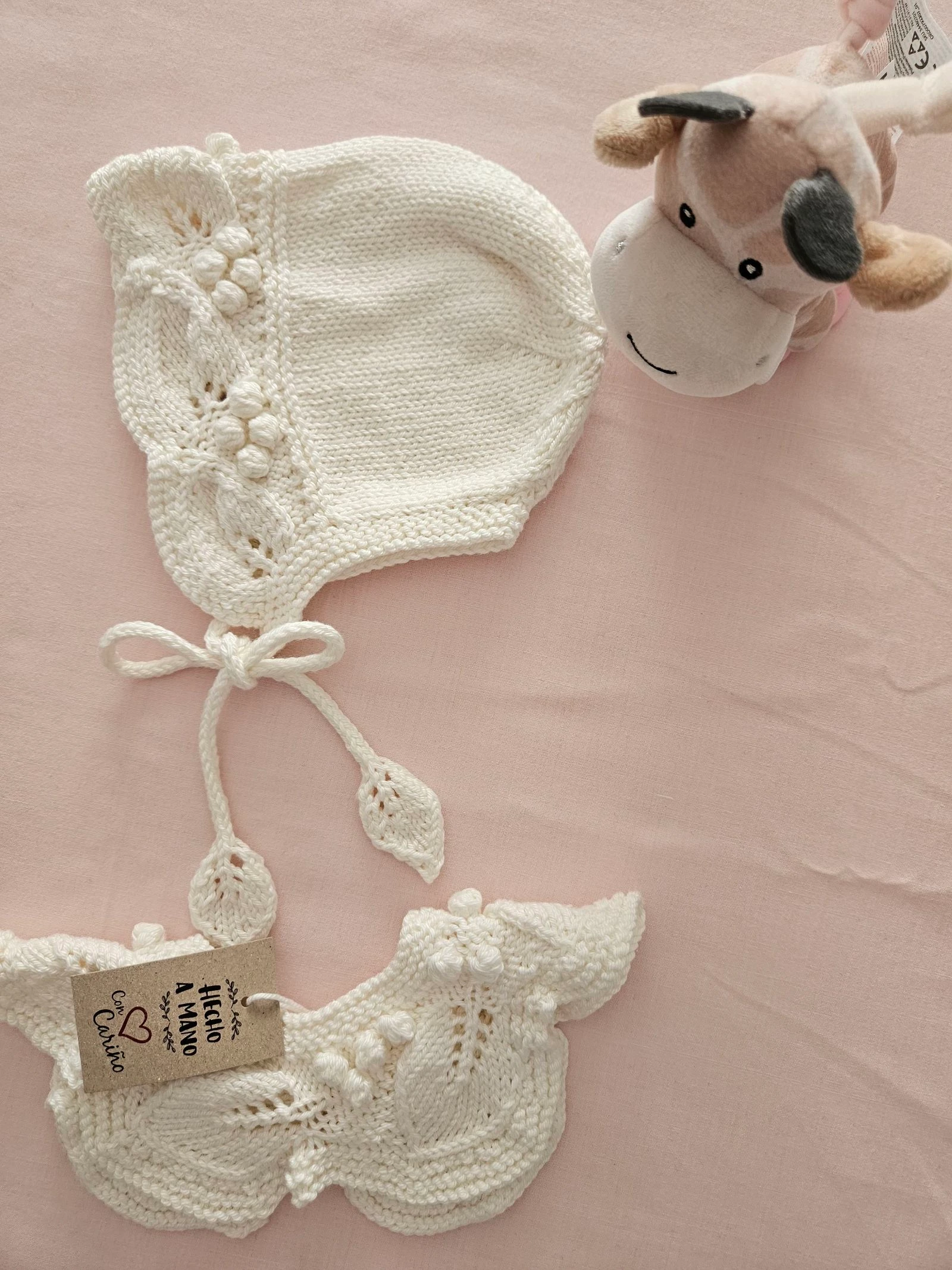 Conjunto para bebé tejido a mano Ensemble bébé fait main